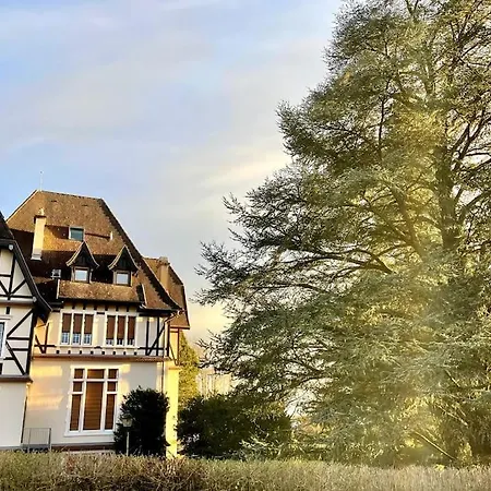 Charmant Studio Dans Chateau Du Xxeme Exincourt Exterior photo