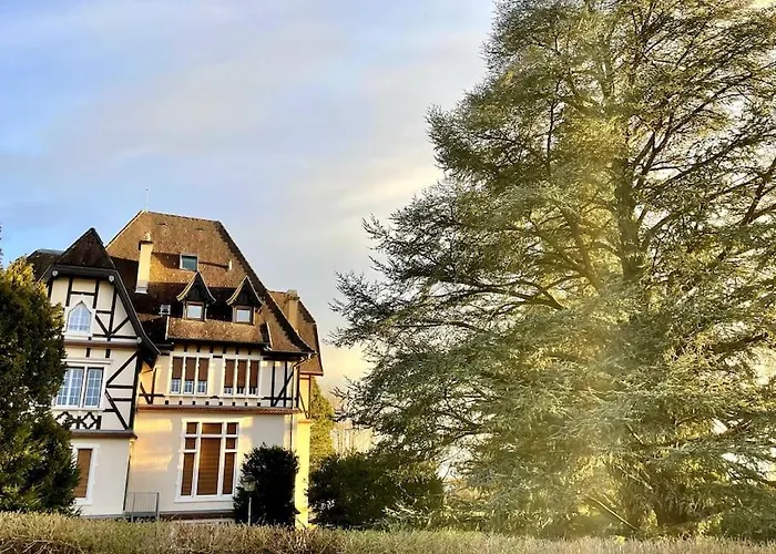 Charmant Studio Dans Chateau Du Xxeme